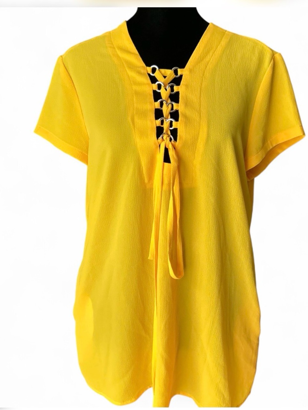 7AVENUE Yellow Lace-Up V-Neck Short Sleeve Blouse S,With Side Pockets.